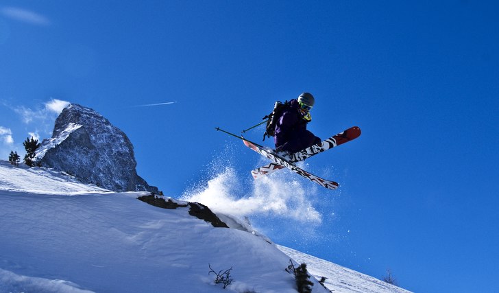 Härlig dag i Zermatt. Foto: Christian Fickler. Åkare: Robin Ljungqwist.