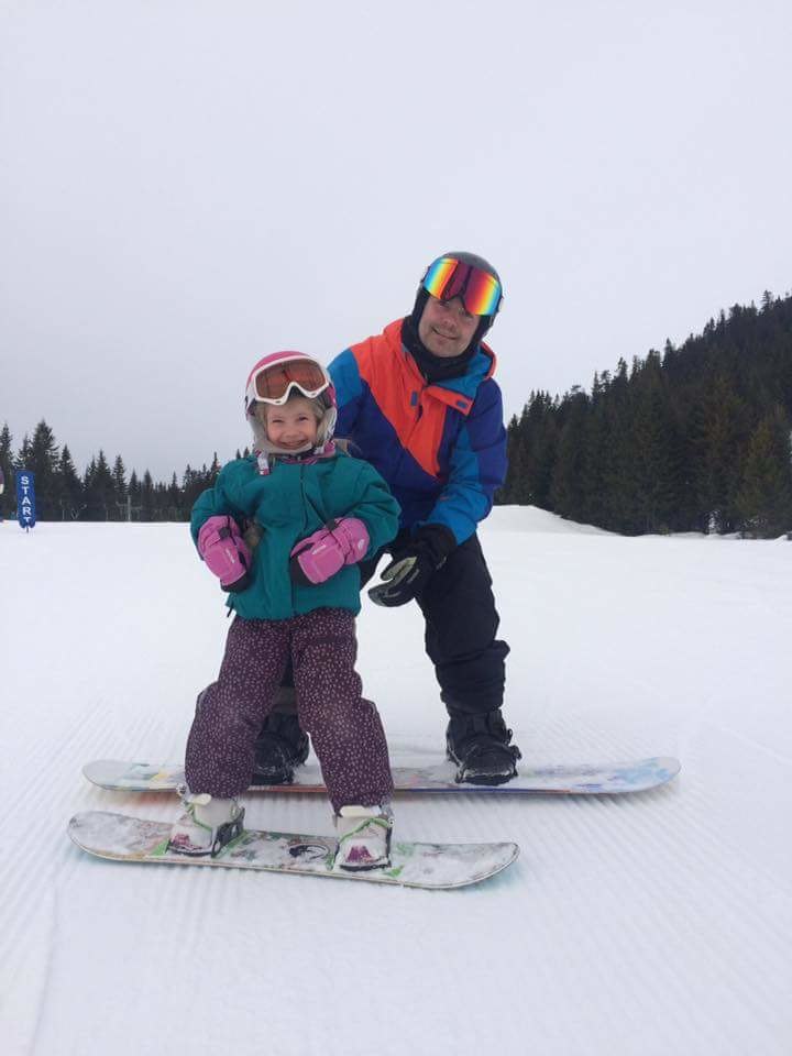 Endelig vinterferie!
God stemning i barnebakken..