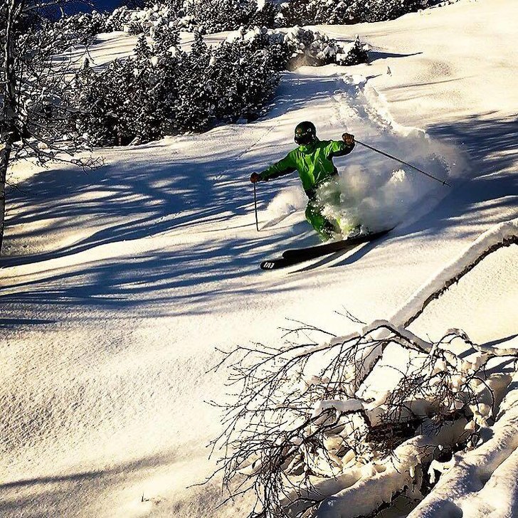 Sesongåpning
Nypreparerte løyper og pudder i sko.