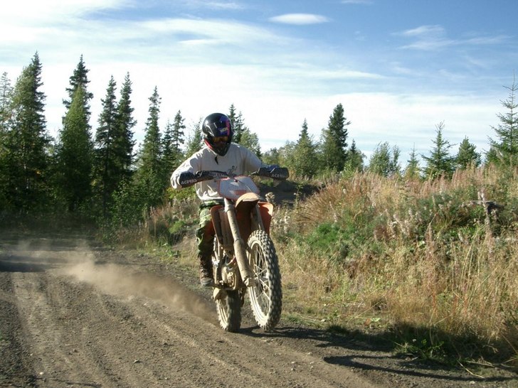 Man känner sig som 15 år på nytt:). Foto: Joel Malmberg. Åkare: Patrik Forséll.