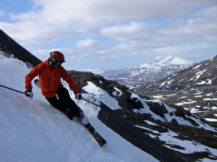 Sol, sorbesnö med fast underlag och fantastisk å. Foto: Mats Mäki. Åkare: Per Jonsson.