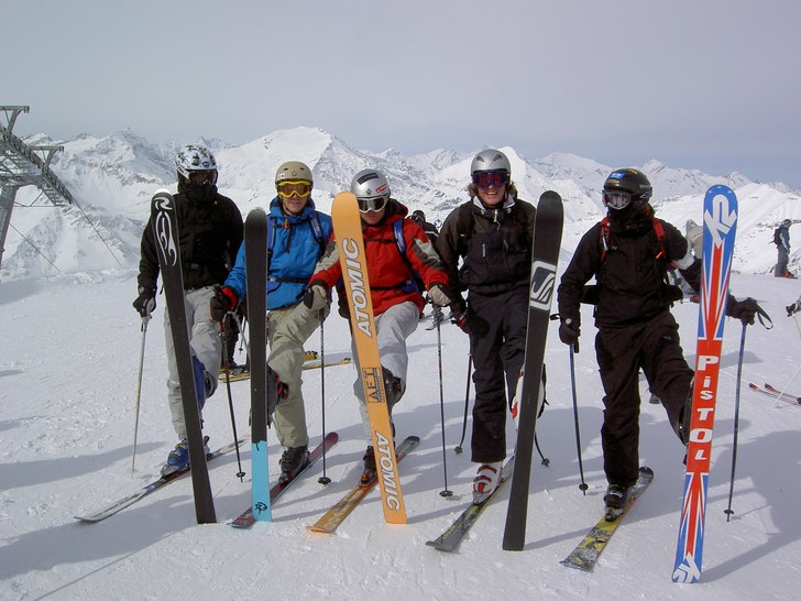 En dag som pistenterroristen is sporten. Petter ä. Foto: Claes Johansson. Åkare: Bärry, Andreas, Grobal, Klapphatten och Petter.
