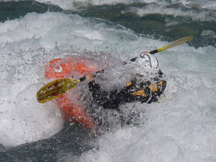 Sjåkvågen i rätt lågt vatten!. Foto: Emma Lundgren. Åkare: Marcus i Stockholm.