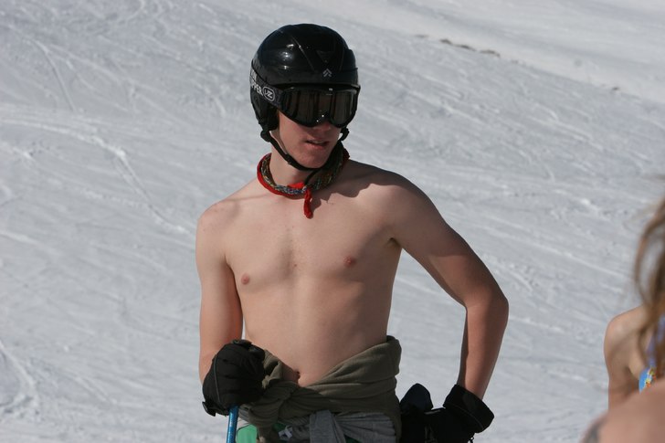 närmare 20 grader i backen, givetvis åkning i sh. Foto: Lasse Sundén. Åkare: Mattias Carlson.