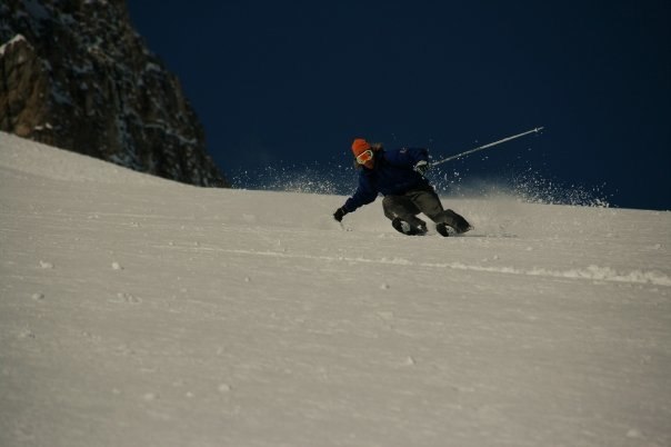 Herlig dag i Charvet. Snødde tre dager i strekk, . Foto: Simen Sundt. Åkare: Christian Otter.