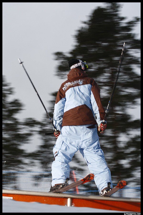 railiraili. Foto: Kristoffer Lindgren. Åkare: Rasmus Ericson.