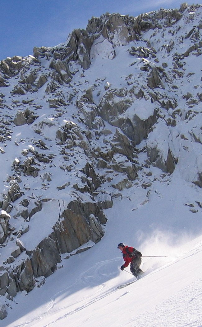 Än finns det puder i alperna...om man har tur. Foto: Rikard Örtendal. Åkare: Anna Nehlmark.
