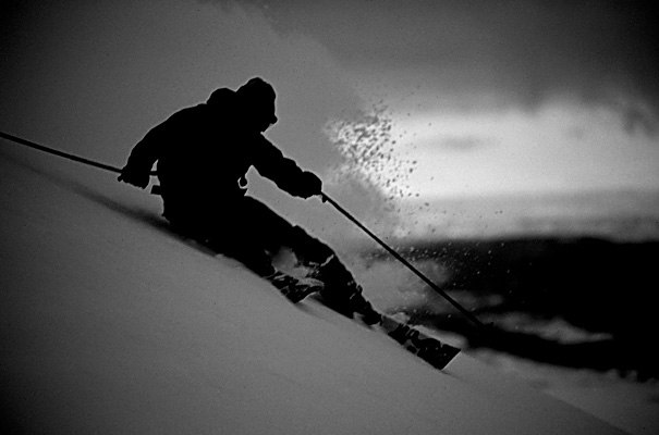 Sen eftermiddag en mulen och för övrigt ganska t. Foto: Jesper Molin (www.jesperphoto.com). Åkare: Johan Carlborg.