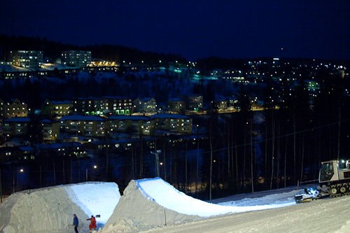 (spring brejk)    http://fskiing.blogspot.com/sear.