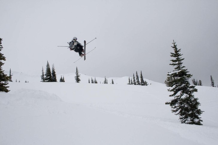 Tråkig 720, på telisskidor!. Foto: Jens Andersson. Åkare: Teliskillen.