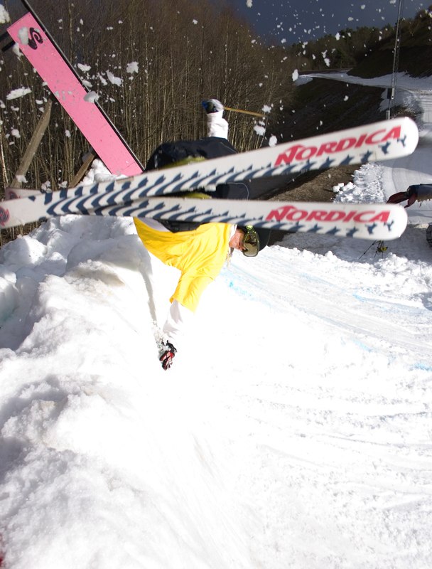 Jupp,Jupp.. Foto: Albert ohlin. Åkare: Linus Stevrin Skoglund.