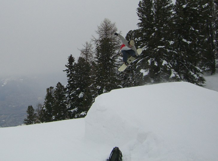 Foto: Emil Larsson. Åkare: Simon Lundberg.