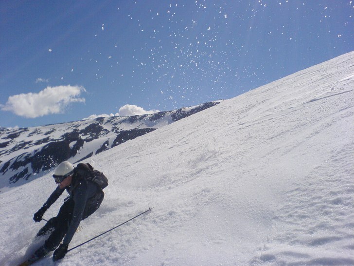 En perfekt dag i stryn !! . Foto: Emil Nilsson. Åkare: Johan Hoff.