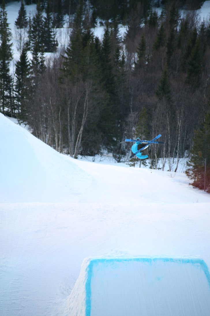 flat 5 med en liten tail.. Foto: ove. Åkare: jag.