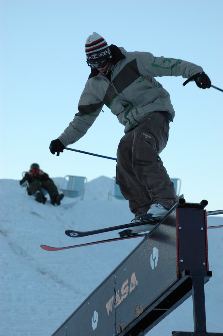 en up box som vippa ner när man kom till toppen p. Foto: Johannes Widerström. Åkare: Johan Eriksson.