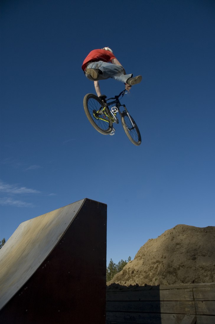 Cancan. Foto: Hampus Elmenhof. Åkare: Pär Berglund.