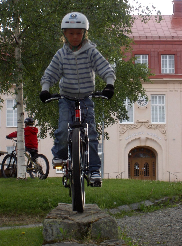Foto: Susanne. Åkare: Simon Brännström.