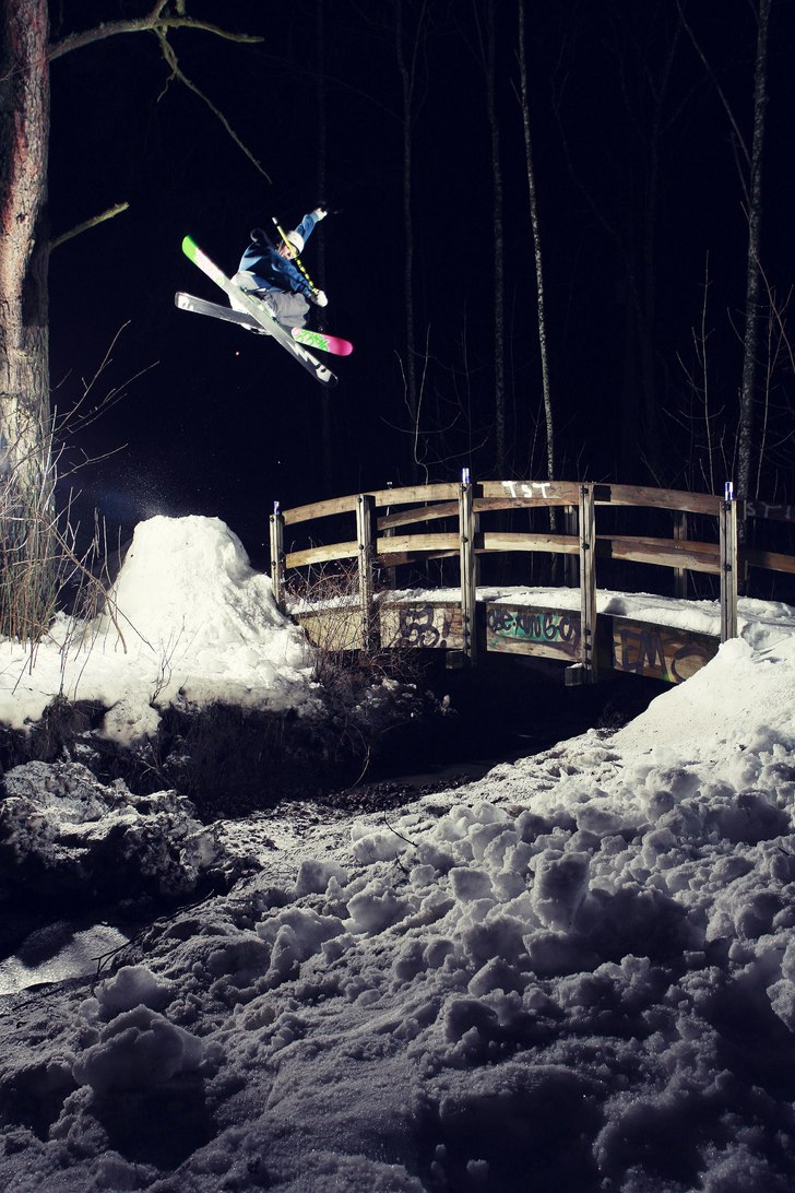 session med Red bull suggan

Bilder finns på mi. Foto: Jonathan birkemyr. Åkare: Andreas Urtel.