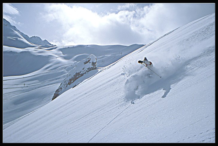 Foto: (c) 2006 Stefan Bogren. Åkare: Anders Mattsson.