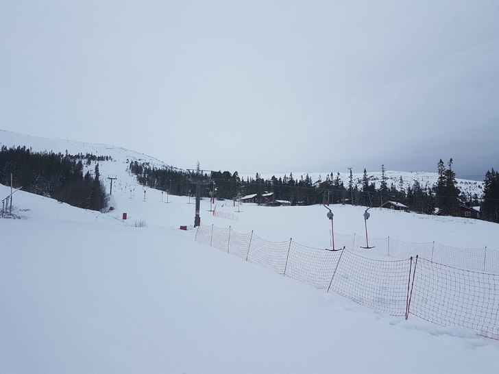 Nypreppet til kveldskjøring
Etter et lite snøfal.