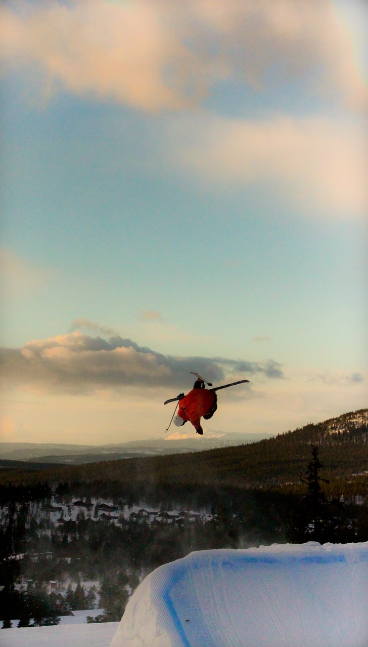 Foto: Gustaf Sjöberg. Åkare: Carl-Philip Fredborg.