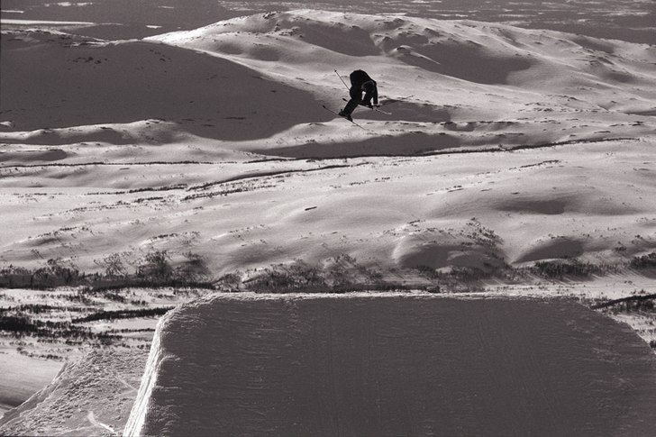 Oscar är 13 år och lika bra på att köra alpint. Foto: Mattias Fredriksson. Åkare: Oscar Scherlin.