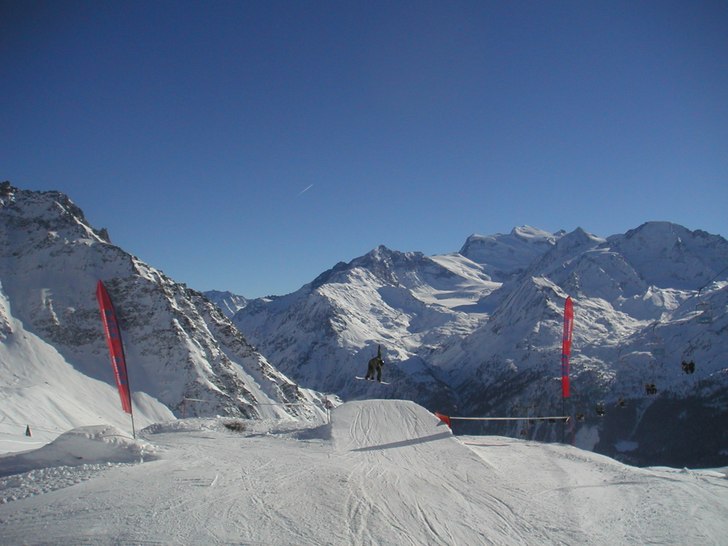 Foto: Johannes Hägglöf. Åkare: Emil Larsson.