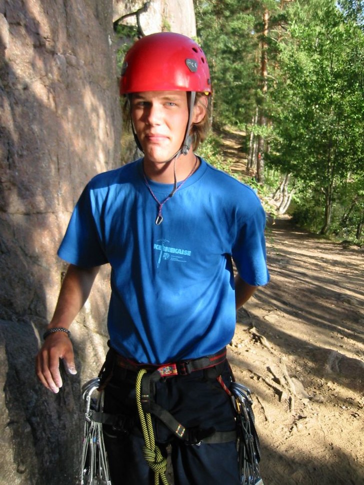 en grym dag på klippan.... Foto: Daniel Nilsson. Åkare: Mikael Heljelid.