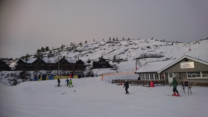 Slalomkonkurranse
Klokken 13.00 idag blir det arra.