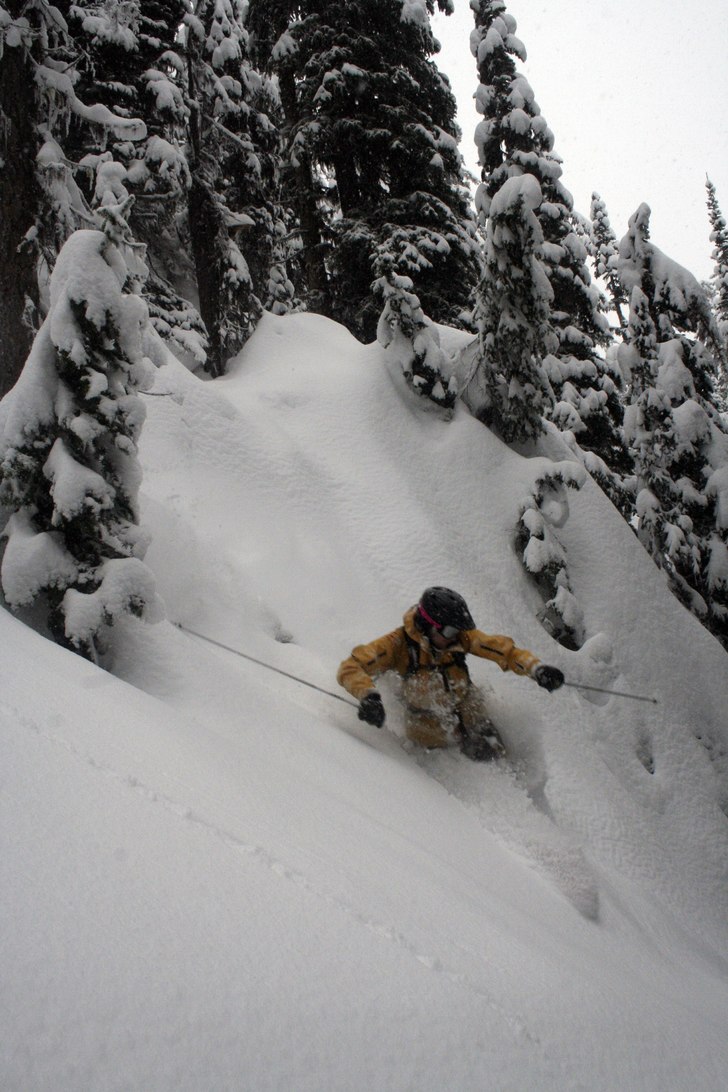 Den efterlängtade dumpen kom än en gång.. Foto: Henrik Karlsson. Åkare: Tobias Gustafsson.