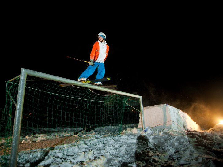 RedBull session!. Foto: simon Berggren. Åkare: hugo Ljungquist.