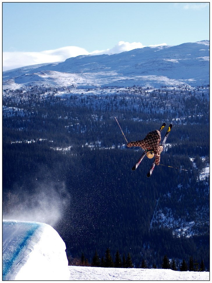 En för mig okänd kille, nån som vet vem det är. Foto: Daniel Nordholm. Åkare: Okänd.