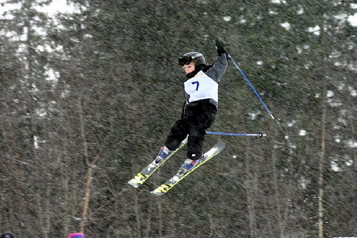DM i big air i vesterboten år 2007. Foto: VK - Västerbottens Kuriren. Åkare: Fillp.