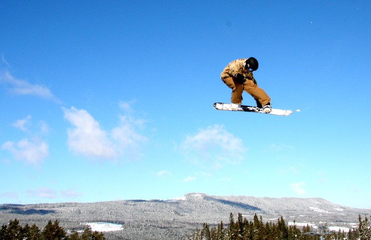 Min bror åker såå mycket bättre än mig så ja. Åkare: Jonas Olausson.