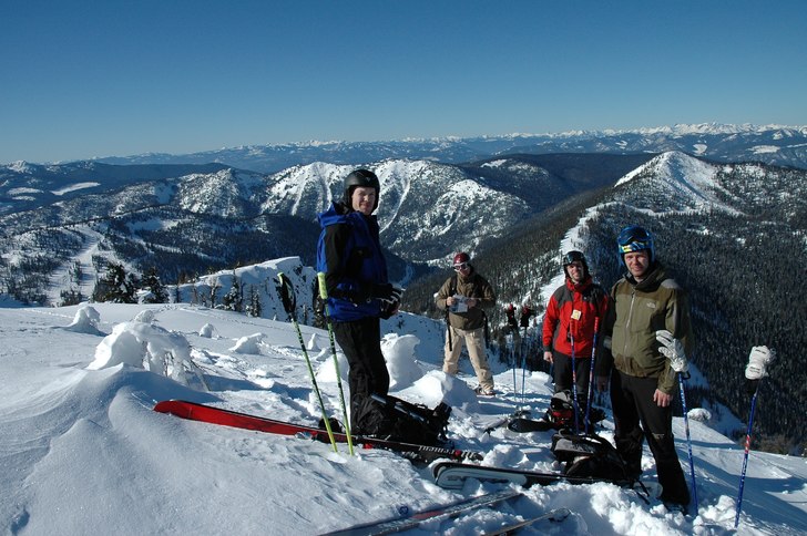Snart uppe..... Foto: Johan Edström. Åkare: Jonas Andersson, Lars Sahlström, Josef Axelsson och Andreas Rindeskär.