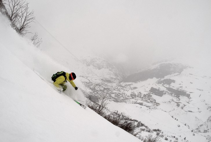 @JerryB. Foto: Gustav Holmer. Åkare: Jerry Bengtsson.