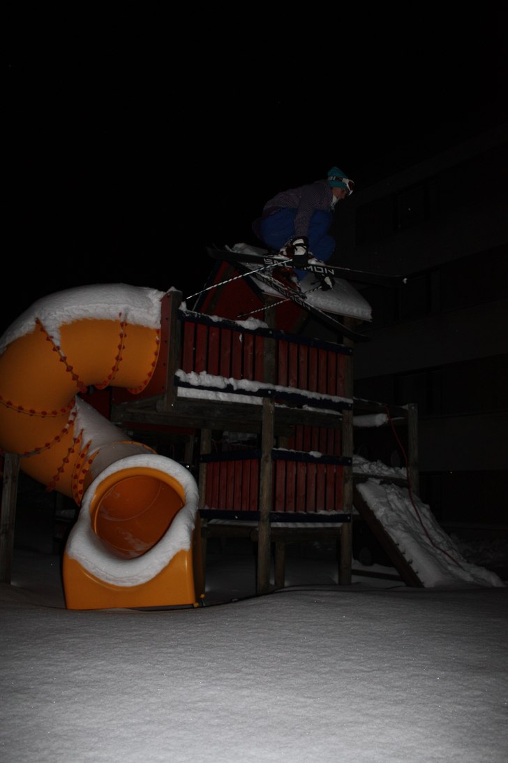 Jibb från lekställning.. Foto: Gustav Eriksson. Åkare: Anton Villberg.