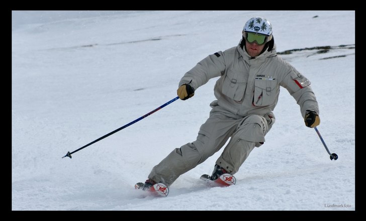 Stilstudie.... Foto: Daniel Lundmark. Åkare: KR Hennersten.