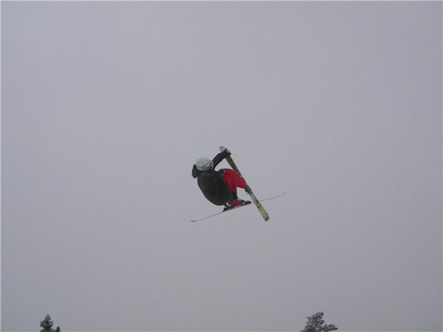 My poles are broken!
cork 9er. Foto: peter isaksson. Åkare: olle eriksson.