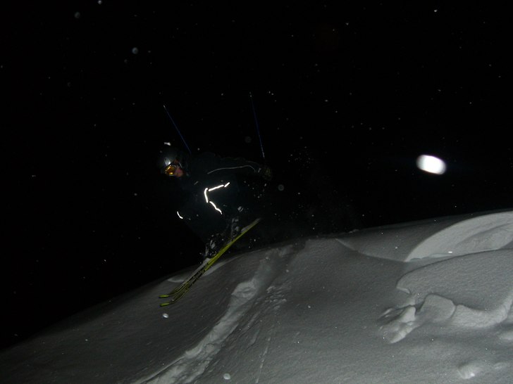 fet dropp i pulkbacken (kanske inte) behöver ny h. Foto: Ogge p. Åkare: Jag.