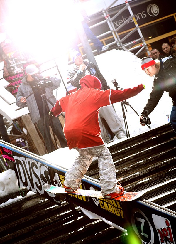 FrontLine Rail Jam. Foto: Henrik Gustavsson - hengus.com. Åkare: Halldor Helgason.