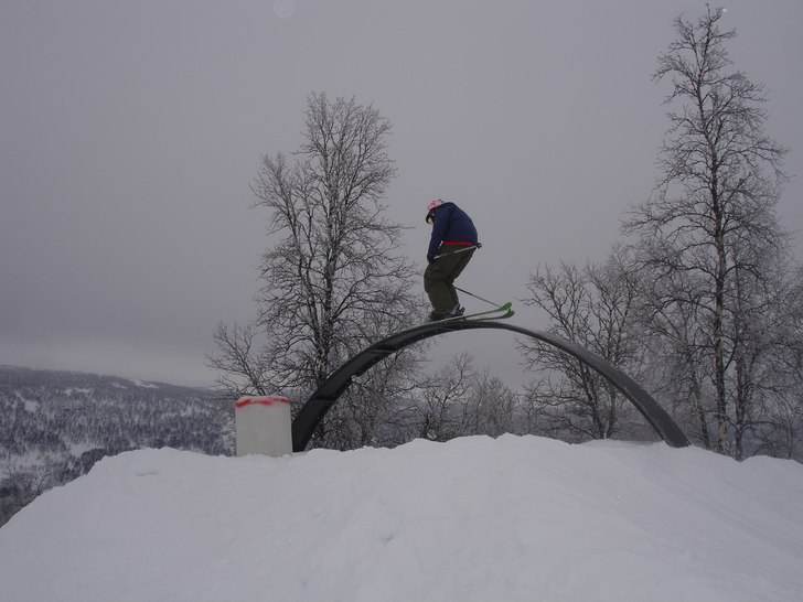 jag på rainbowboxen..... Foto: simon berggren. Åkare: fredrik berggren.