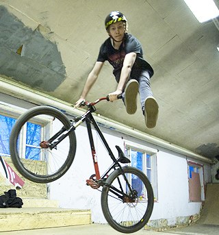 Foto: Niklas Sundin. Åkare: Fredrik Persson.