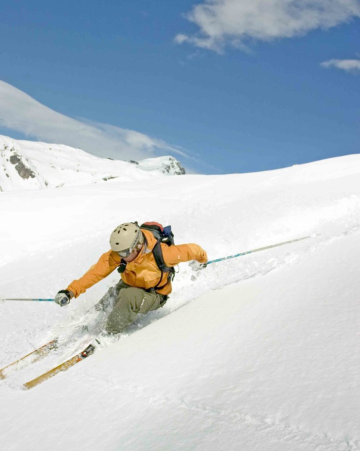 Vårsnön utnyttjas ill fullo.. Foto: Victor Apelgren. Åkare: David Hjulfors.