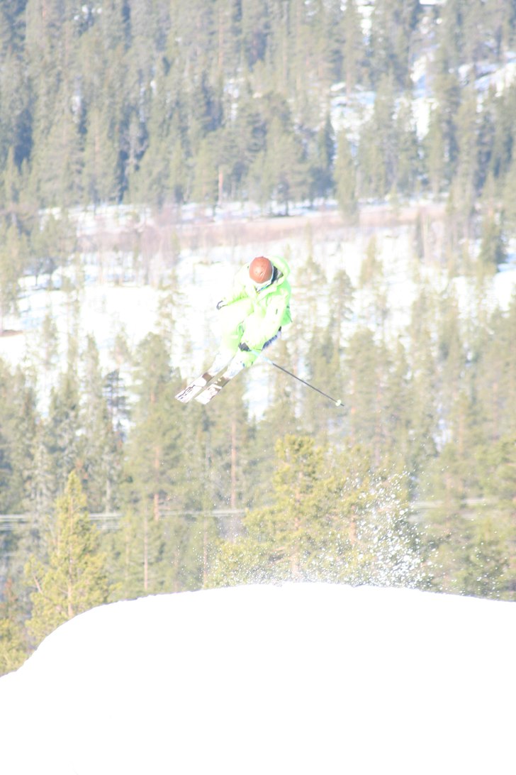 Foto: Mathias Juninger. Åkare: Filip Dausch.