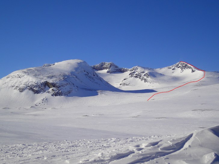 Lillsylen och kammen som leder till toppen.. Foto: Mattias Skantz.