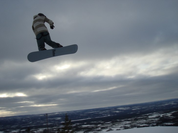 Flow reklam för hela slanten ^^. Foto: Bruce McLean. Åkare: Niklas Billing.