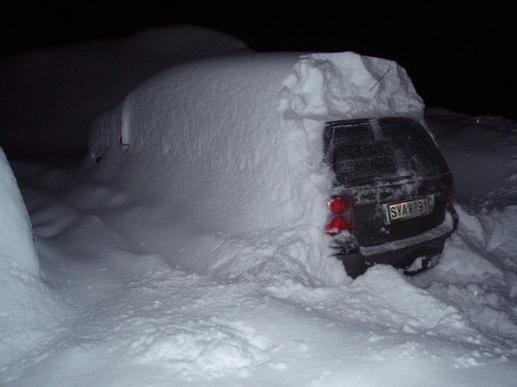 Tre dygns snö.... Foto: Johan Green. Åkare: - - -.