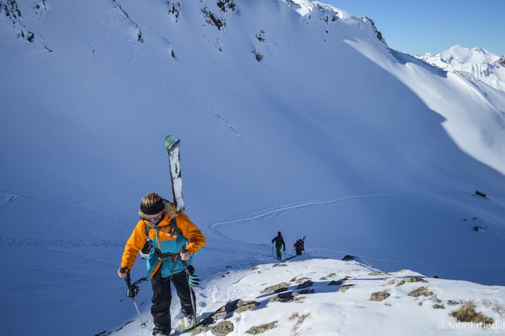 Klas på hajk. Foto: Christoffer Aabol. Åkare: Klas Wilhelmsson.