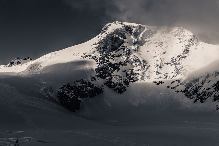Piramide Vincent sett från Capanna Gnifetti. Foto: Axel Adolfsson.